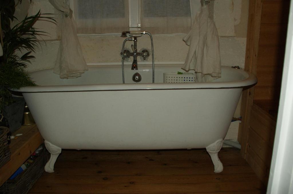 Chambres D'Hotes Villa Gael Angouleme Bilik gambar